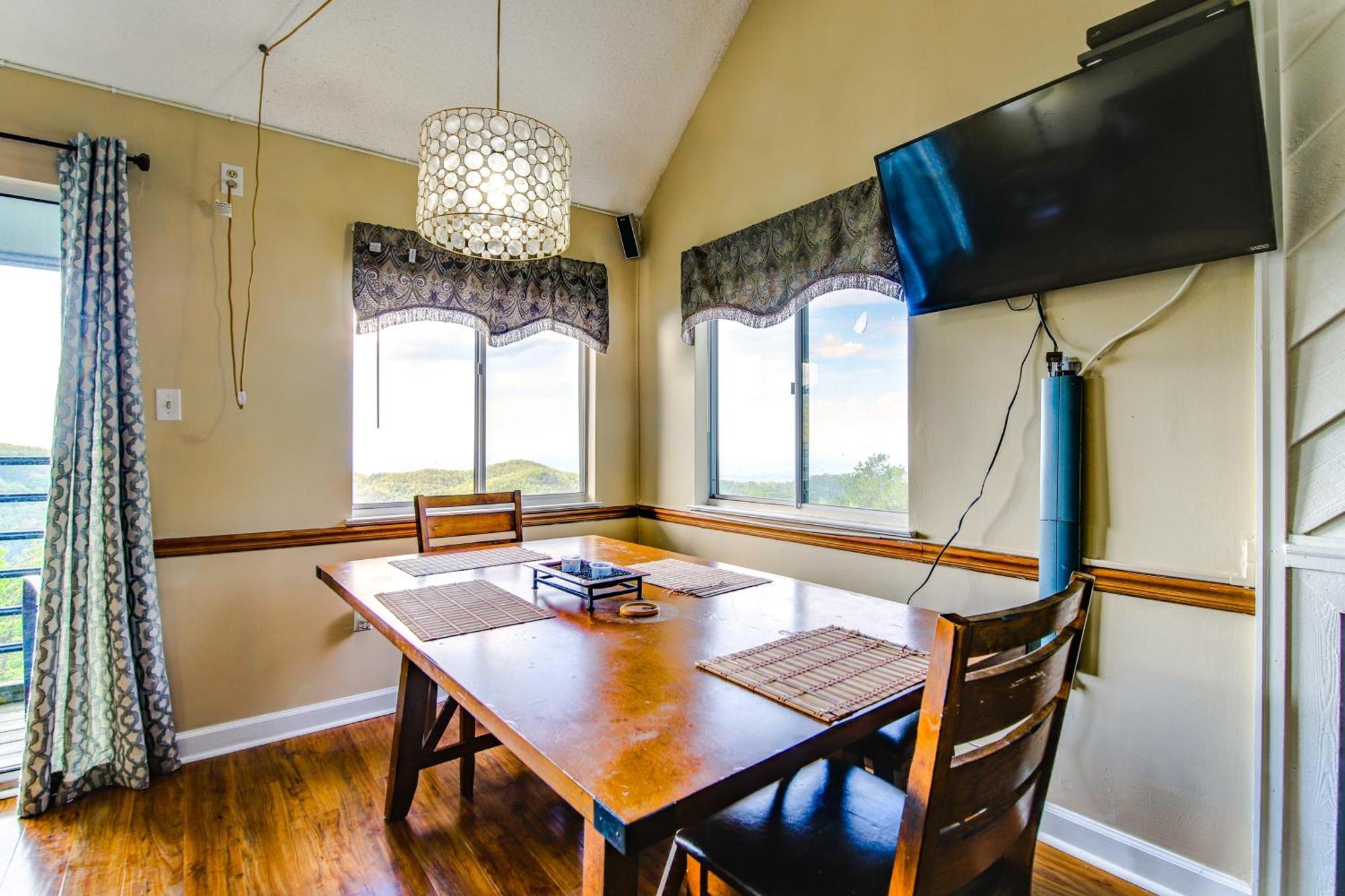 Gatlinburg Mountaintop Condo With Balcony And Views! Kültér fotó