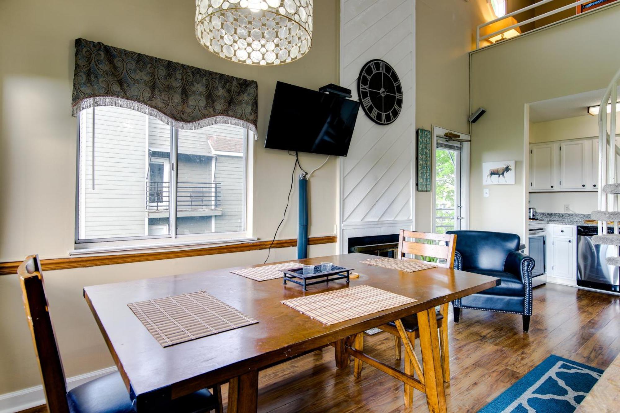 Gatlinburg Mountaintop Condo With Balcony And Views! Kültér fotó