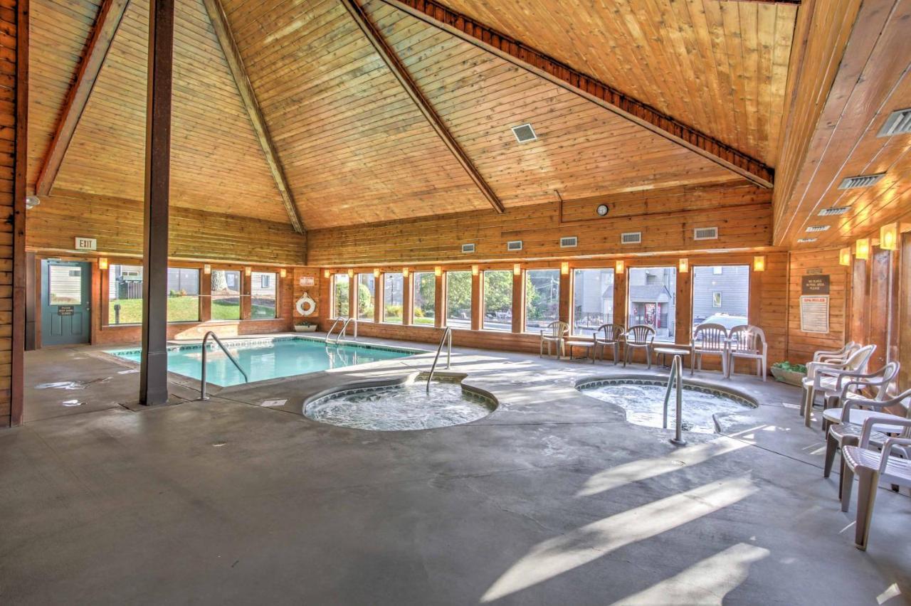 Gatlinburg Mountaintop Condo With Balcony And Views! Kültér fotó